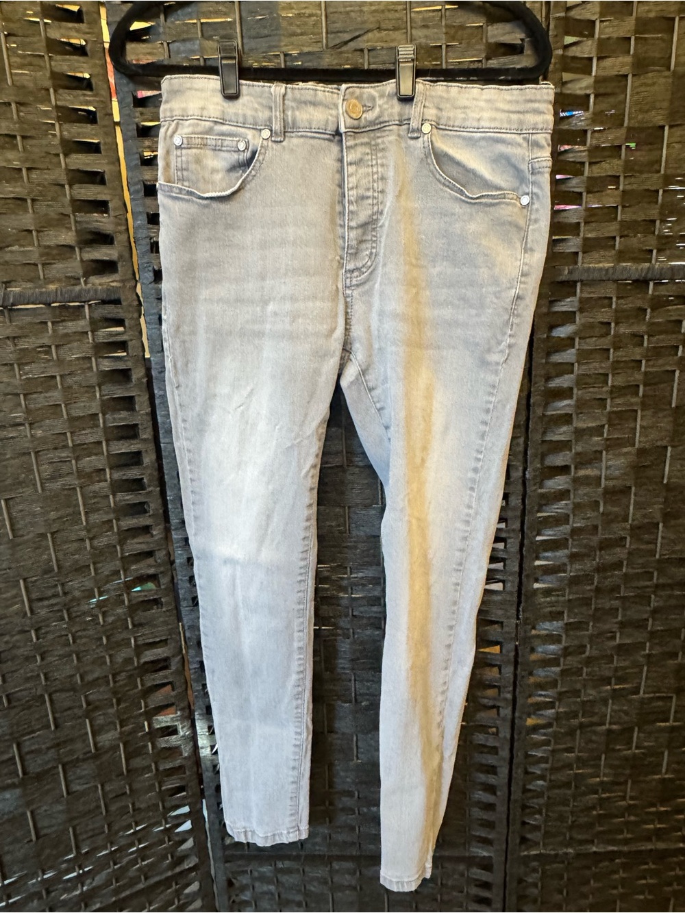 BoohooMAN Men's Slim Fit Light Gray Jeans
